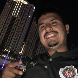 Meet your Posher, Noe